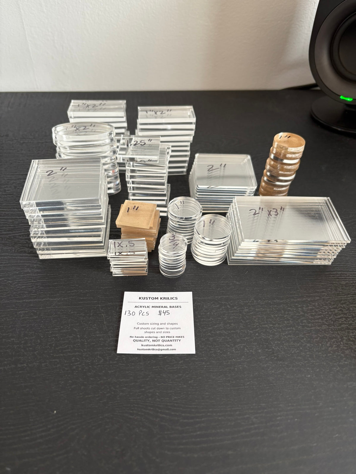 13 piece acrylic mineral base sample pack